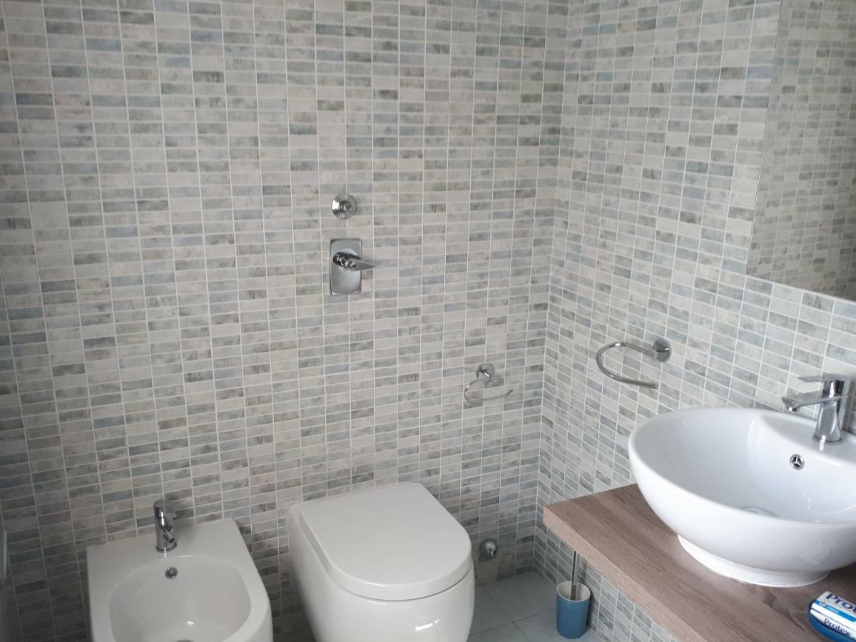 La Casa Di Mango E Pistacchio Hotel Segrate Kültér fotó